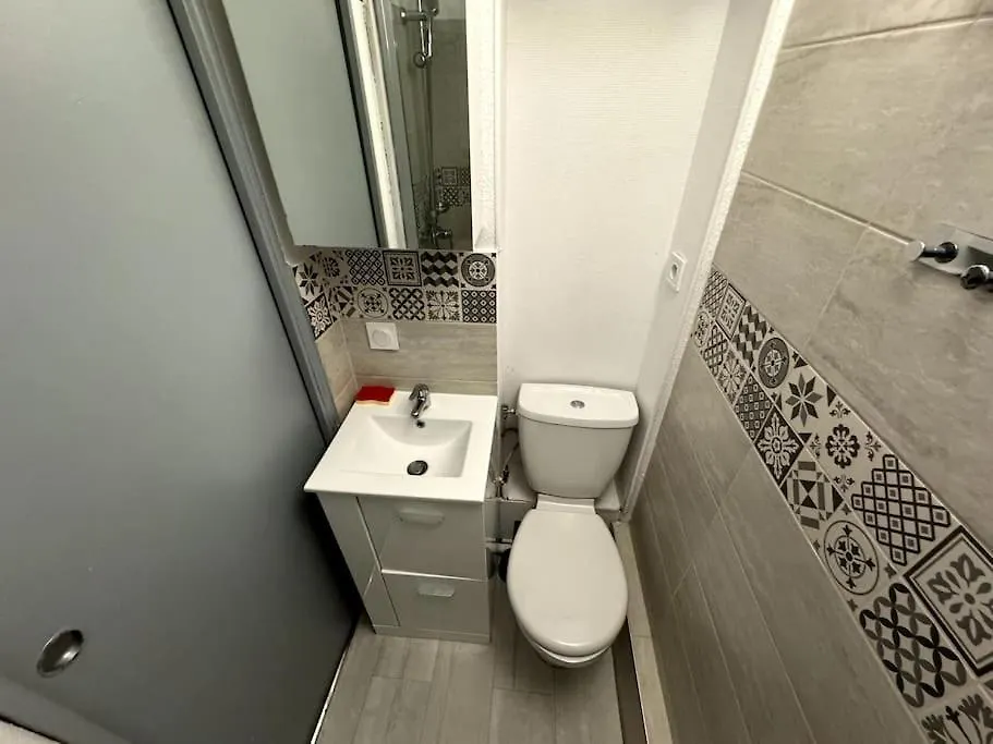 Grand Duplex - Gare Matabiau - Centre Toulouse Apartment 0*,  France